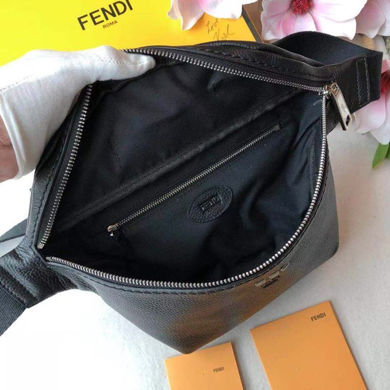 ★日本!!人気！フェンディ カーフレザー ベルトバッグ コピー feg92007代引きを販売