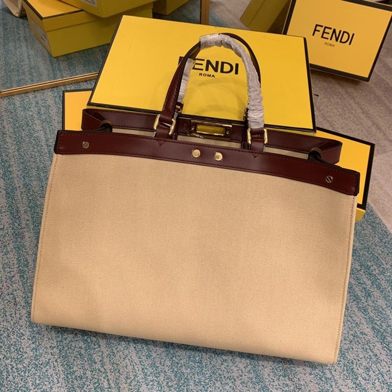 秋冬新作フェンディ ピーカブー コピー エックストート キャンバス バッグ fej50362通販