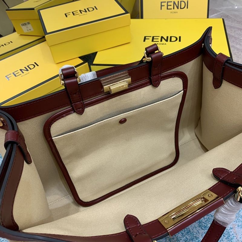 秋冬新作フェンディ ピーカブー コピー エックストート キャンバス バッグ fej50362N級品