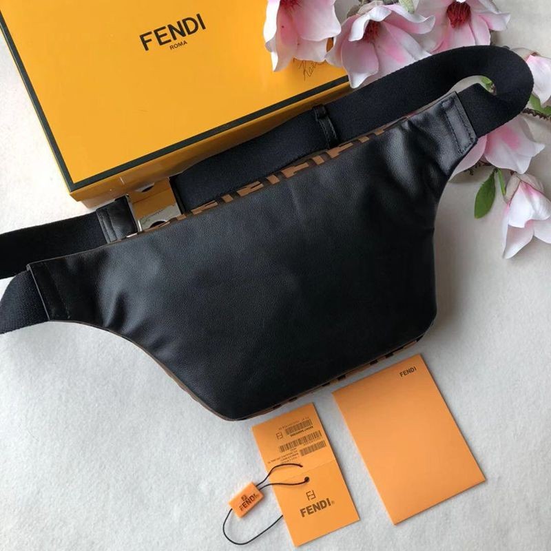 ☆超人気☆フェンディ モノグラムベルトバッグ コピー fel24519通販