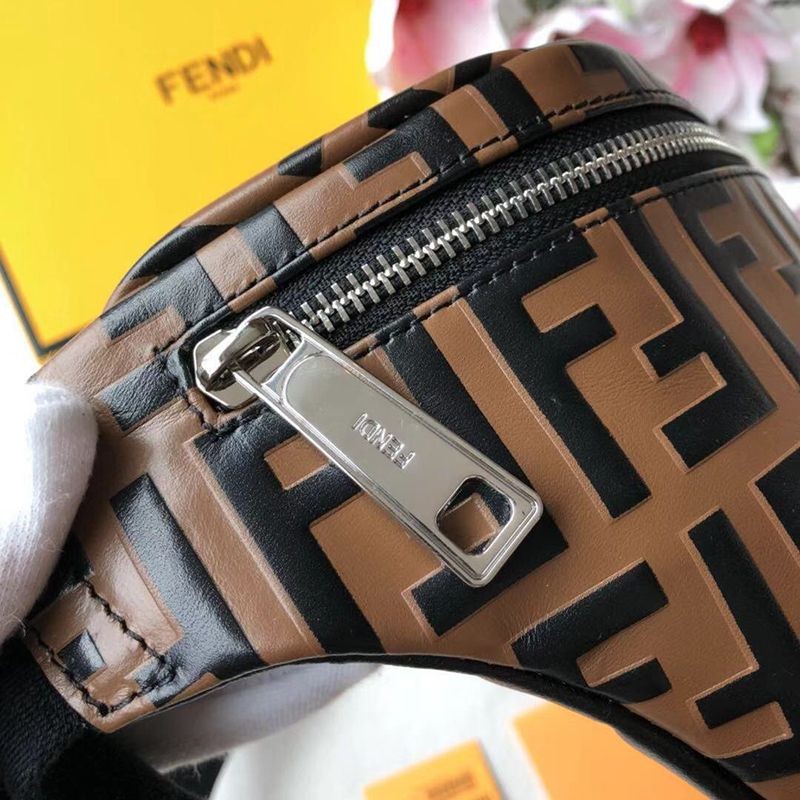 ☆超人気☆フェンディ モノグラムベルトバッグ コピー fel24519高い品質
