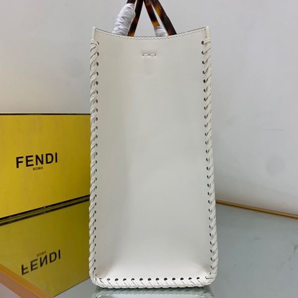 注目★フェンディ サンシャインショッパー コピー ミディアム fem60553高い品質