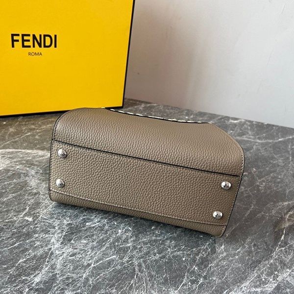 大人気♪フェンディ 偽物 ショルダーバッグ 新色☆希少 fen26362N級品