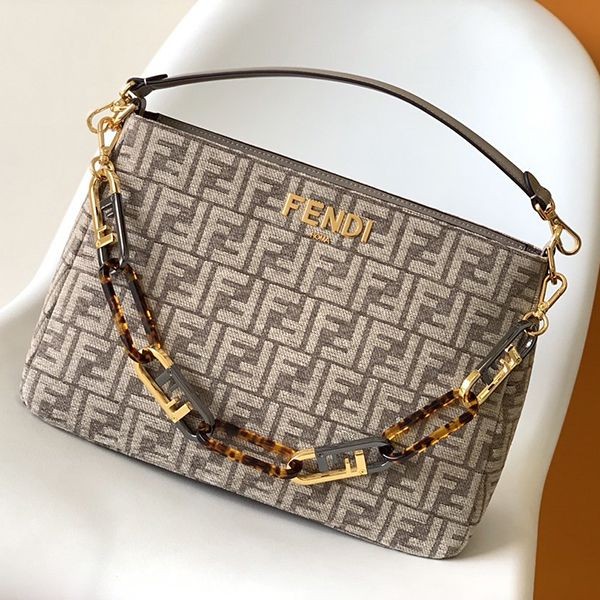 定番人気 フェンディ ショルダーバッグ コピー fen33744N級品