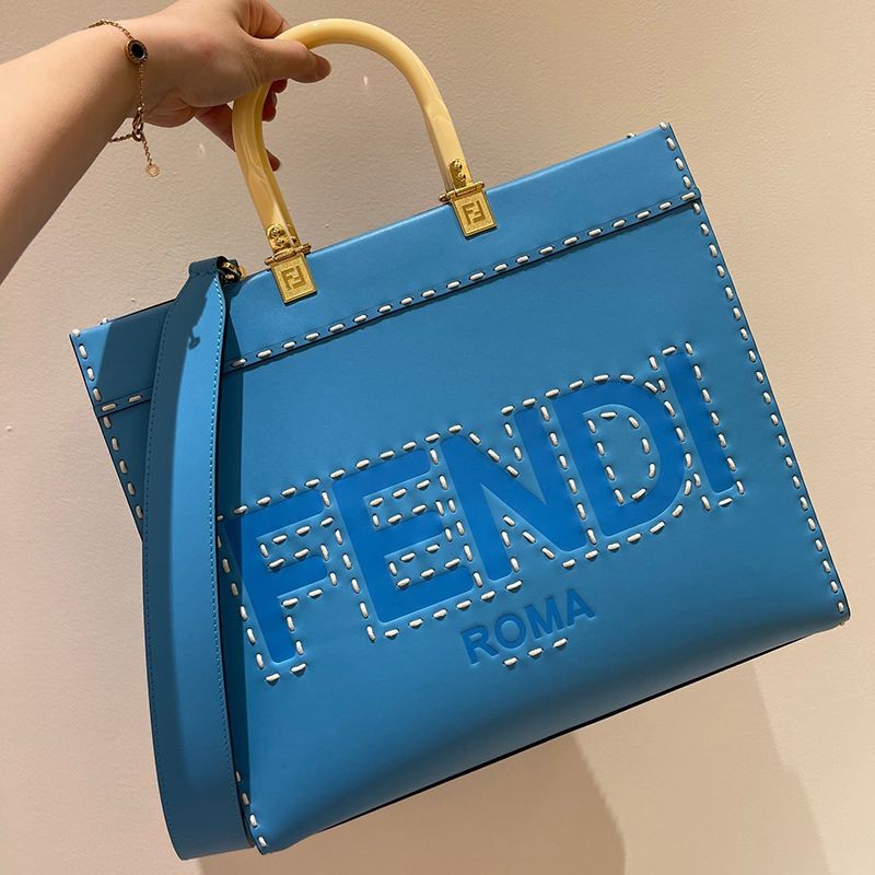 ★日本!!人気！フェンディ コピー サンシャイン ミディアム レザーショッパー fen57003