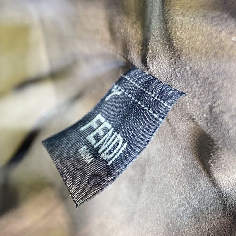 日本未入荷フェンディ モン トレゾール コピー スエード FF ミニバッグ feo56956品質保証