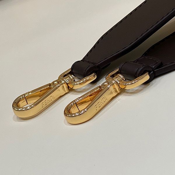 定番フェンディ 偽物 サンシャイン FFジャガード トートバッグ fep27421高い品質
