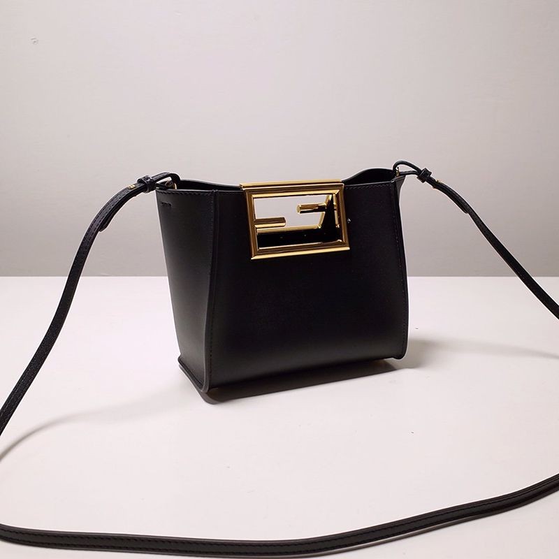 秋冬新作フェンディ ウェイ レザー バッグ コピー fep86505高い品質