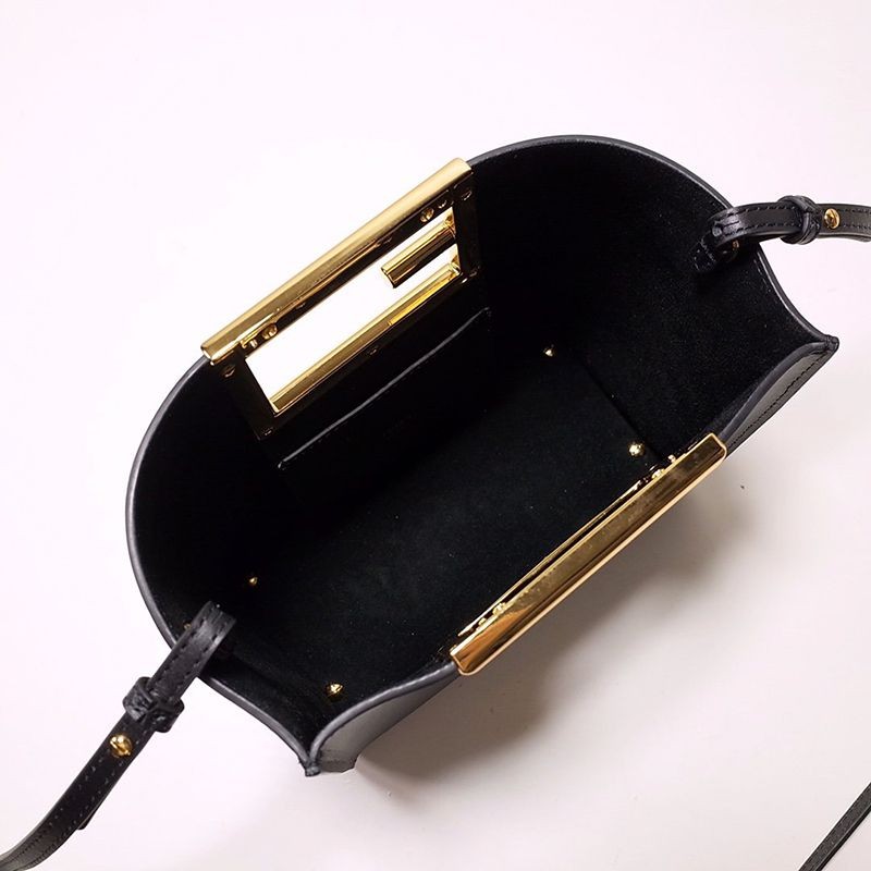 秋冬新作フェンディ ウェイ レザー バッグ コピー fep86505N級品