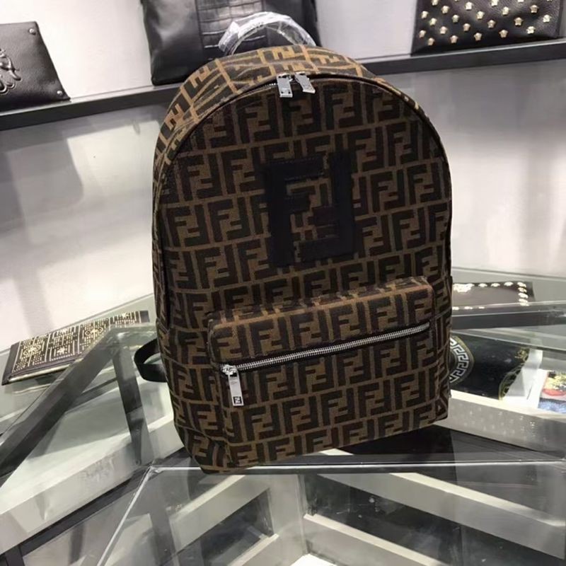 希少色フェンディ FFモチーフ コピー バックパック リュック fes33317通販