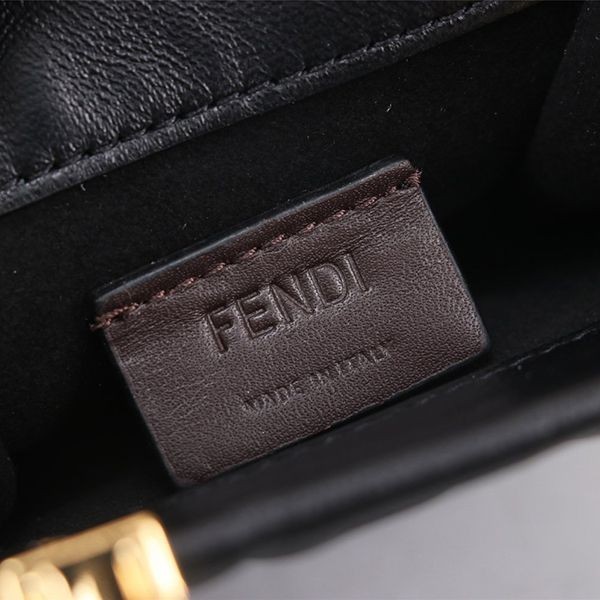 フェンディ Sunshine Shopper FF柄 レザーミニバッグ 偽物 fet50094代引きを販売