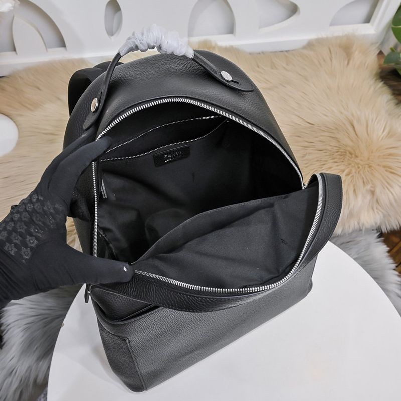 超話題!フェンディ 偽物 ピーカブー バックパック feu08049品質保証