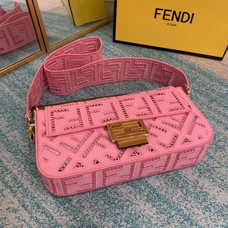 日本未入荷フェンディ バゲット キャンバス バッグ 偽物/刺繍 feu38678品質保証