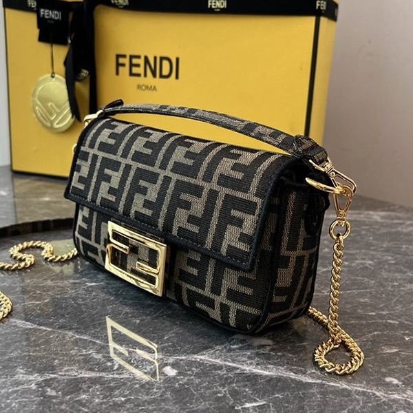 フェンディ バゲット コピー ミニ ブラウンファブリック バッグ fey88741通販