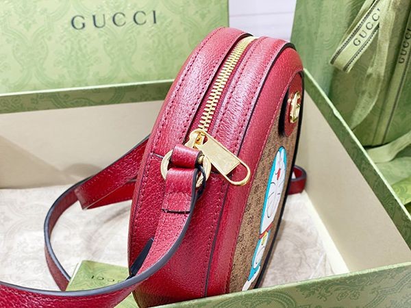 【ドラえもん x グッチ】ショルダーバッグコピーgg210820009激安送料無料