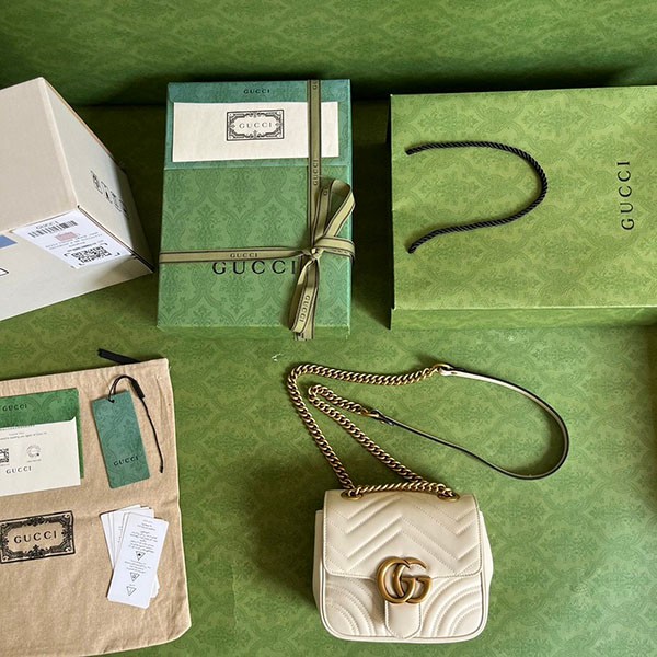 一目惚れ♪グッチ スーパーコピーGG Marmont キルティングレザー ショルダー バッグ gug59962品質保証