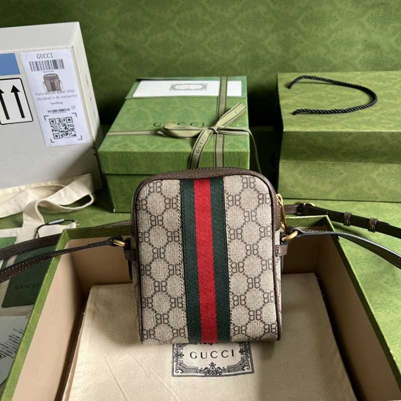 ☆超人気☆グッチ バレンシアガ ザ ハッカー キャンバス コピー ショルダージップバッグ gul20607