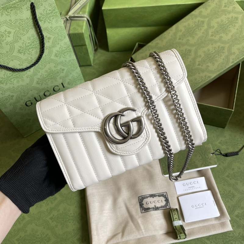 希少色グッチ コピー GGマーモントマテラセミニバッグ gun37898