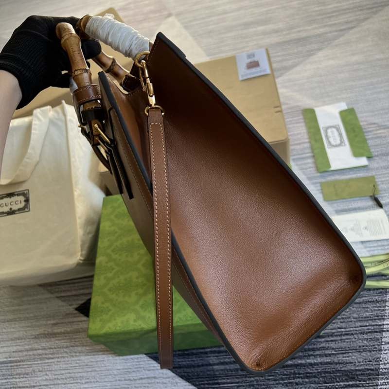 入手困難〔グッチ ダイアナ コピー〕ミディアム トートバッグ 2サイズ gur62266高い品質