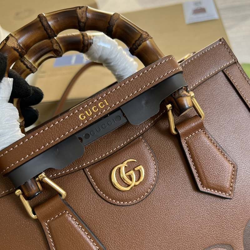 入手困難〔グッチ ダイアナ コピー〕ミディアム トートバッグ 2サイズ gur62266