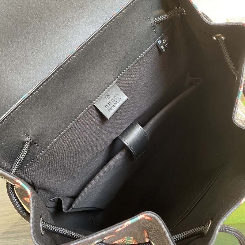 【日本未発売】グッチ ビー（ハチ）付き バックパック スーパーコピー guz80734品質保証