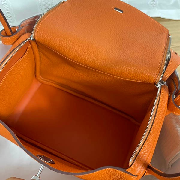エルメス リンディ 偽物 26cm トリヨンクレマンス 2色金具 era29289人気
