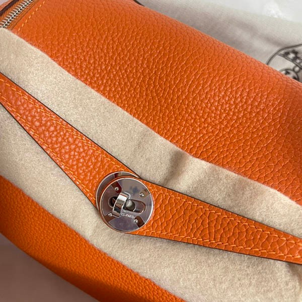 エルメス リンディ 偽物 26cm トリヨンクレマンス 2色金具 era29289最高級