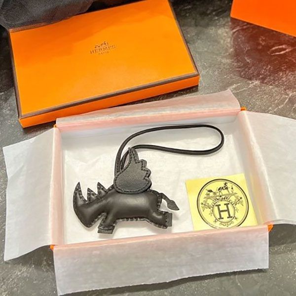 最安値挑戦 エルメス バッグチャーム スーパーコピー erh22390N級品
