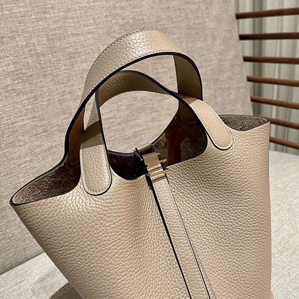 エルメス ハンドバッグ ピコタン ロック 18PM eri93265高い品質