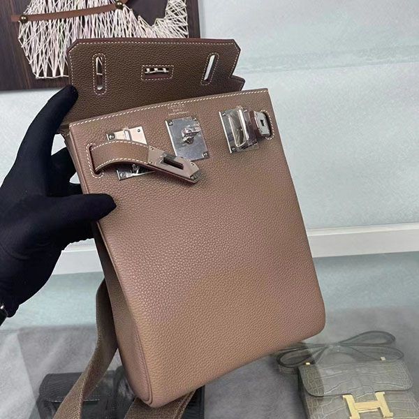 エルメス アッカド スーパーコピー レザーバックパック erj63551品質保証