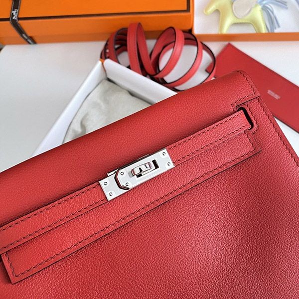 希少色エルメス 偽物 ケリーダンス 22cm 内縫 2色金具 erj88190代引きを販売