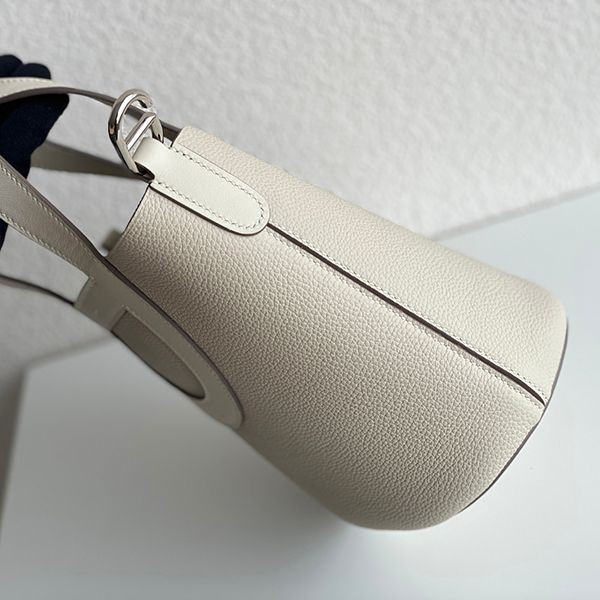 定番 エルメス イン ザ ループ 18 トートバッグ erk14417人気