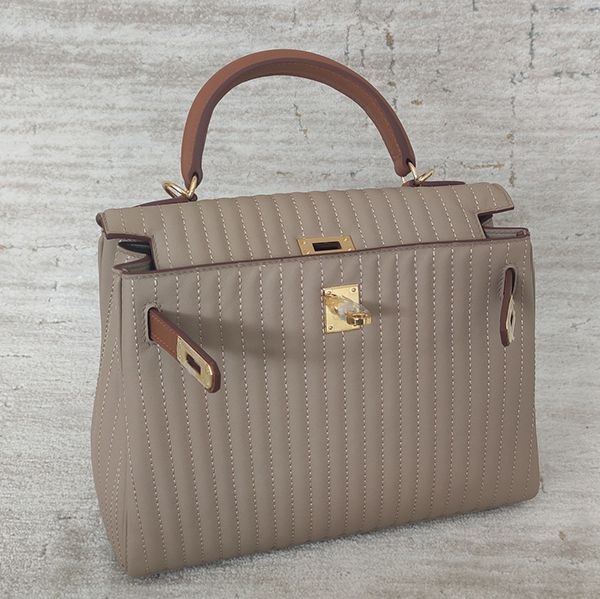 世界中で大人気♪エルメス ケリー Kelly25 コピー トリコカラー 外縫いセリエ ナタ erm15175高い品質