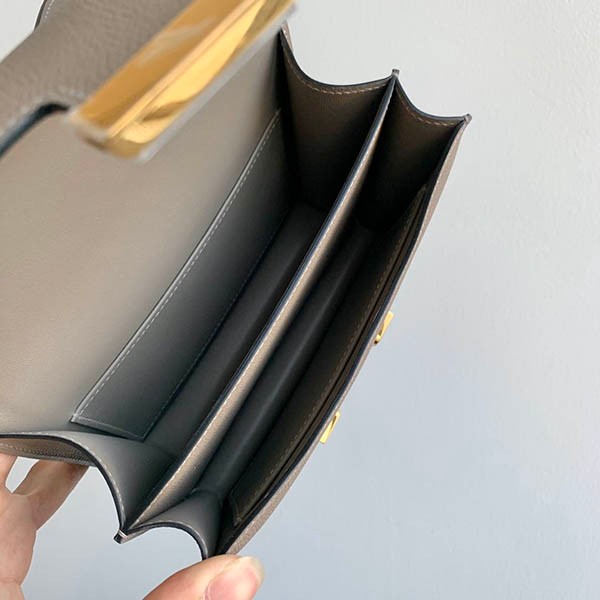一目惚れ♪エルメス コンスタンス ミニ コピー ゴールド金具 ern50042代引きを販売