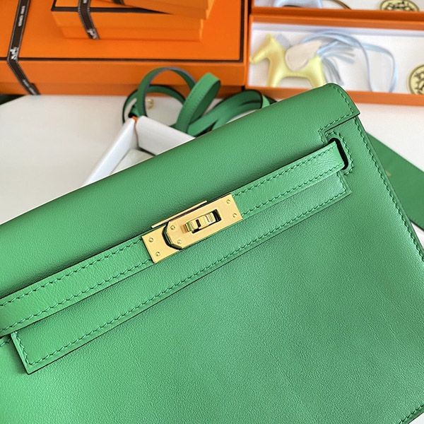 日本未入荷エルメス スーパーコピー ケリーダンス 22cm グリーン 内縫 2色金具 err32869代引きを販売
