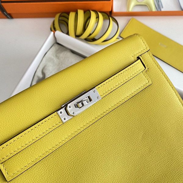 希少色エルメス 偽物 ケリーダンス 22cm 内縫 2色金具 ers52295代引きを販売