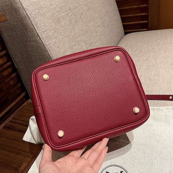 送料込 エルメス ハンドバッグ 偽物 ピコタン ロック 18 ボルドー eru14569高い品質