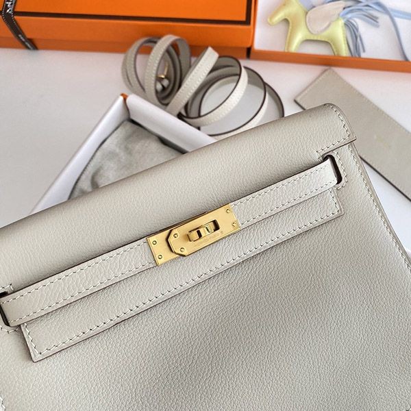 定番エルメス 偽物 ケリーダンス 22cm 内縫 2色金具 eru25502代引きを販売