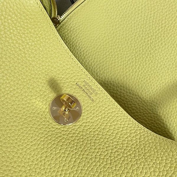 エルメス リンディ26 Lindyシルバー トリヨンクレマンス 偽物 ery33450N級品