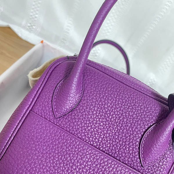 送料込 エルメス リンディ コピー 26cm トリヨンクレマンス 2色金具 ery67958最高級