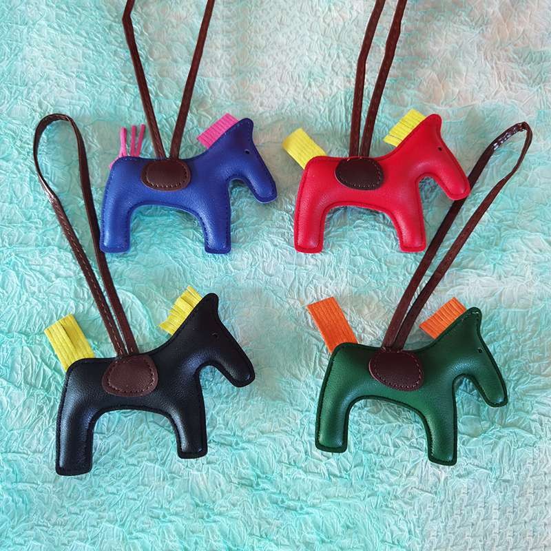 定番エルメス ロデオ スーパーコピー チャーム 10色 erz34263N級品