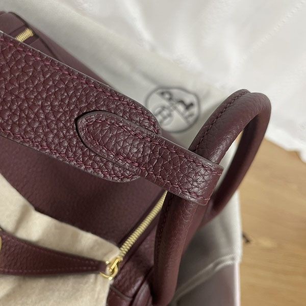 目を惹くカラー エルメス リンディ26 Lindyシルバー トリヨンクレマンス erz53513N級品