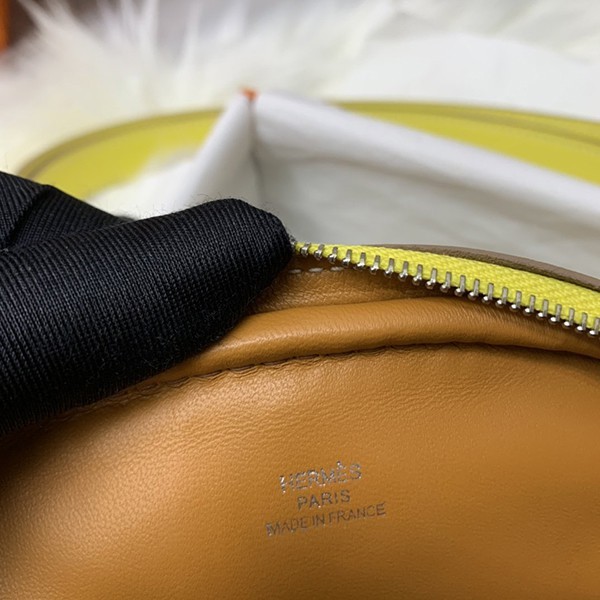 ☆超人気☆エルメス インザループ スーパーコピー ベルトバッグhe25022代引きを販売