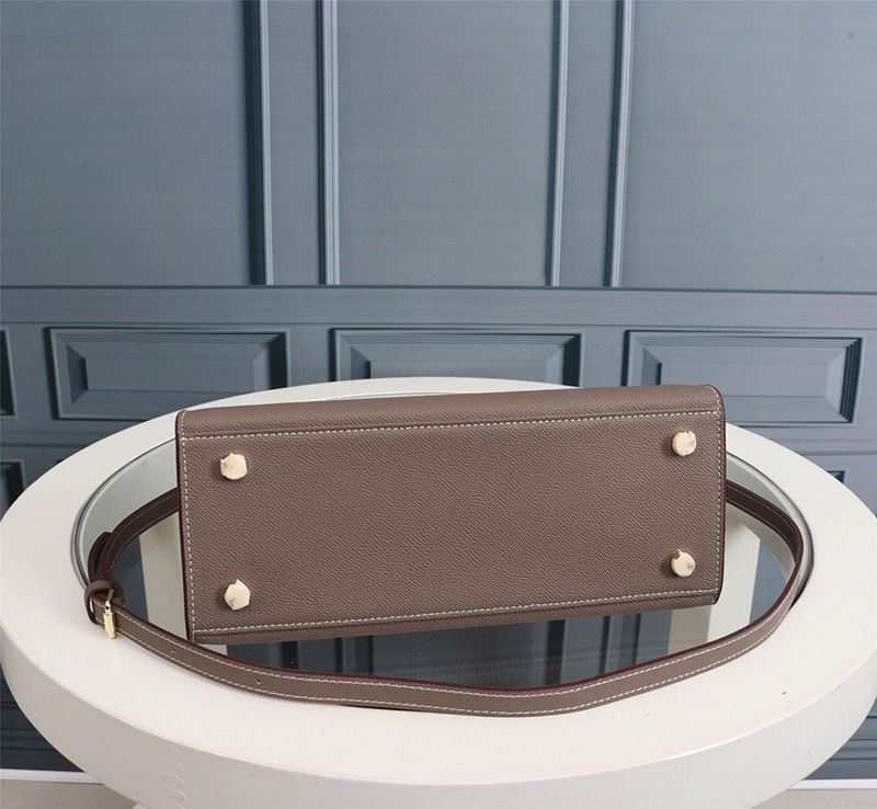 ☆超人気☆エルメス ケリーコピー 25cm 内縫 トゴ ゴールド金具he26008代引きを販売