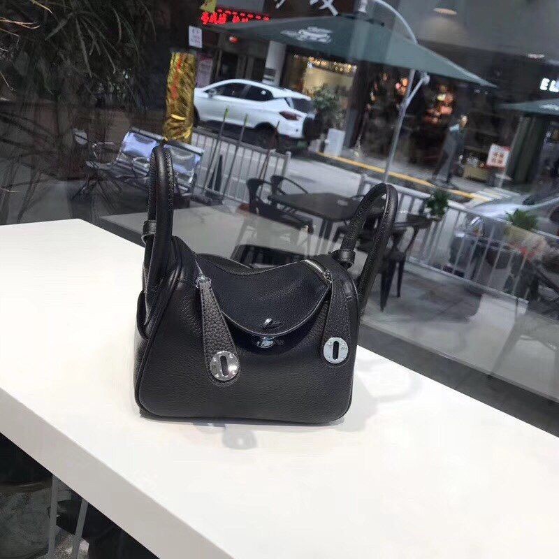 エルメス リンディ ミニ ヴェルソコピー スイフト シルバー金具he26037N級品