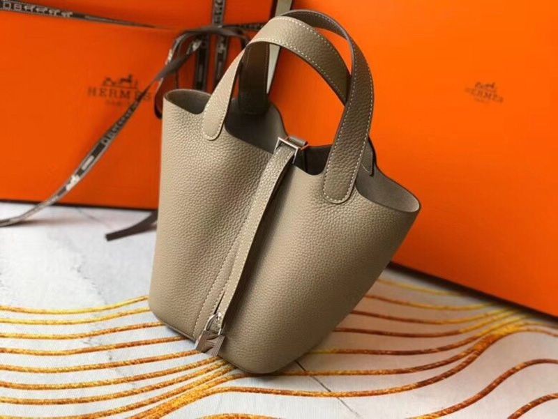大人気!!新色エルメス ピコタンロック  クレマンス ブランドコピー シルバー金具he26047通販