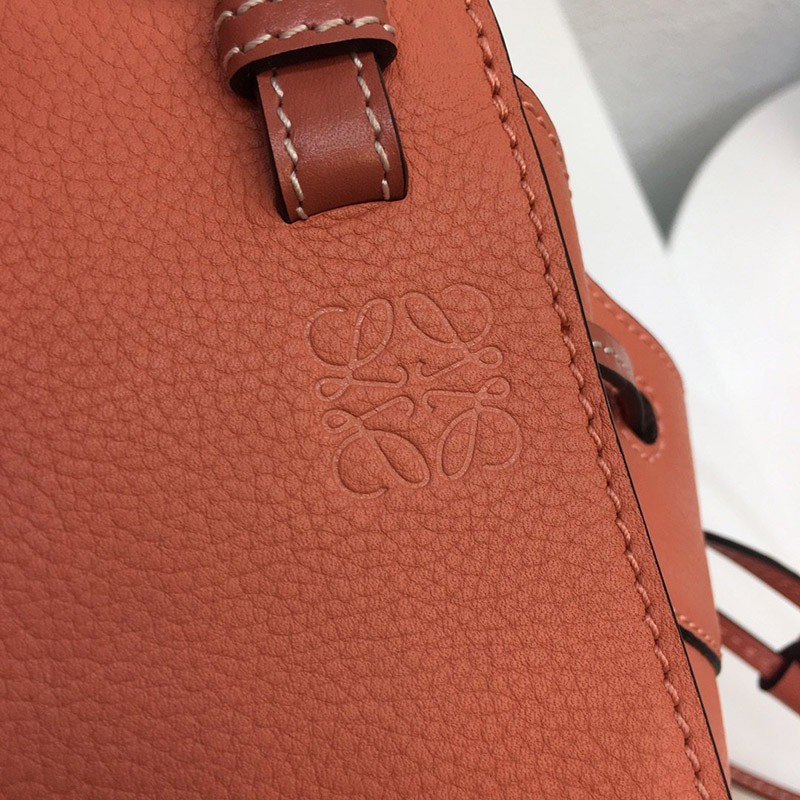 ロエベ ハンモック コピー ドローストリング ショルダーバッグ 0010390961N級品