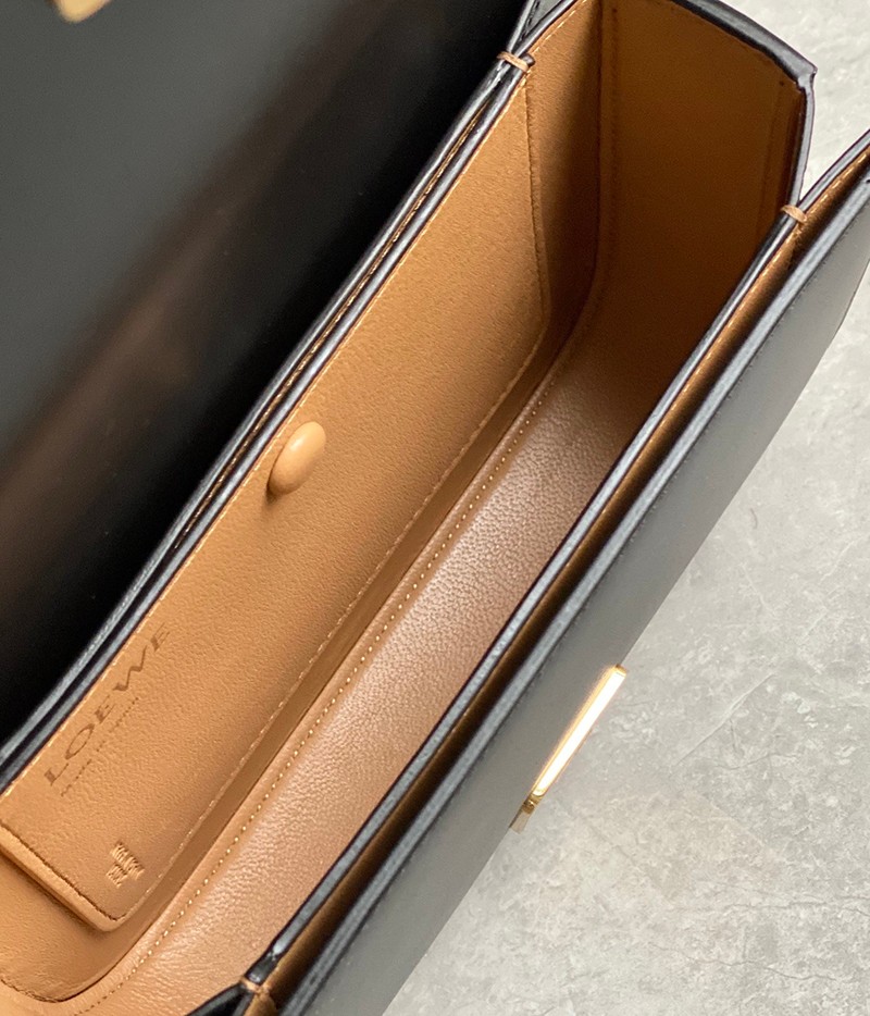 【限定カラー】ロエベ ショルダーバッグ 偽物 ゴヤバック スモール シルクカーフ 0010594307N級品