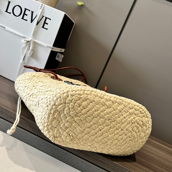 完売必至ロエベ かごバッグ 偽物 新作◇アナグラムバスケットバッグ◇medium A223T43X02人気