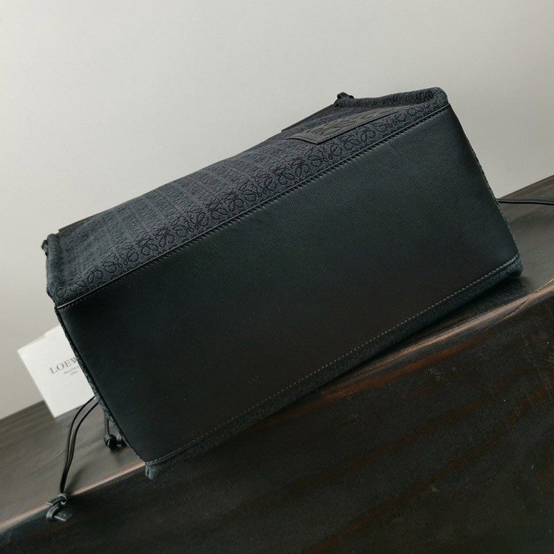 春もの新作ロエベ トートバッグ コピー Small Cushion Tote☆クッショントートスモール☆送料込 A612A93X252426最高級